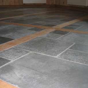 Pierre naturelle au sol - Descloux Carrelage